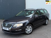 Volkswagen Passat - Variant 2.0 TFSI Highline AUTOMAAT/NWEAPK/STOELVERWARMING/CR