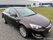Opel Astra - 1.4 Turbo Design Edition / NAP / APK / Cruise / Airco / 6Bak
