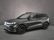 Volkswagen Tiguan - 1.5 eHybrid R-Line Edition 272pk DSG Automaat, Trekhaak, Pan