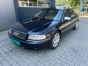Audi A8 - 4.2 5V S8