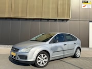 Ford Focus - 1.6-16V Champion | Airco | Distri vv | Koppeling vv |Cruise