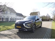 Mitsubishi Eclipse Cross - 2.4 PHEV Intense+ | BTW | Stoelverwarming | CarPlay |
