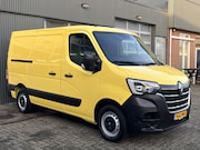 Renault Master - T28 2.3 dCi 135 L1H1 Airco Cruise controle Trekhaak 2500kg t