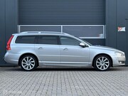 Volvo V70 - 2.0 D4 Summum Polar+ Geartronic-8 -AdapCruise-Standkachel-Co