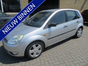 Ford Fiesta - 1.4-16V First Edition-AIRCO-KOPPELING SLIPT
