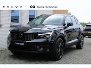 Volvo XC40 - B4 Aut. Plus Black Edition | Panoramadak | Trekhaak | Verwar
