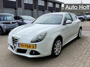 Alfa Romeo Giulietta - 1.4 T Distinctive | Leer | Navi | Autom. Airco | Cruise Cont