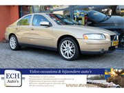 Volvo S60 - 2.4 140 pk Drivers Edition, Schuifdak, Leer
