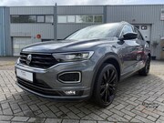 Volkswagen T-Roc - 1.5 TSI Sport Business R-Line | Afneembare Trekhaak | Adapti