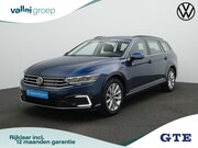 Volkswagen Passat - 1.4 TSI 218 pk PHEV GTE | Trekhaak | Discover Pro | Achterui