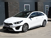 Kia ProCeed - 1.5 T-GDi GT-PlusLine Panoramadak, Automaat, JBL, Vol
