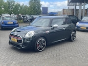 MINI John Cooper Works - 2.0 JCW. Chili