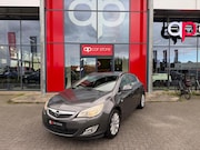 Opel Astra - 1.4 Turbo Cosmo