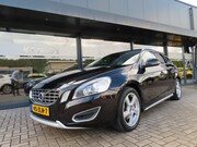 Volvo V60 - 1.6 T4 Summum Aut. 180 Pk Ecc Navi Leder Trekh 2013