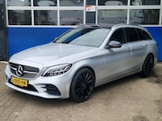 Mercedes-Benz C-klasse - 180 Advantage Pack / Automaat / AMG bumpers / Camera / Carpl