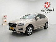 Volvo XC60 - 2.0 T8 Twin Engine AWD Momentum Pro | Panoramadak | ACC & Pi