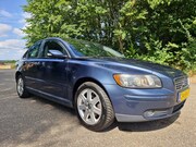 Volvo S40 - 1.8 Momentum | Leder | Xenon | APK 04-2027