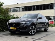 Maserati Levante - 3.0 V6 D AWD GranLusso |CARBON|LUCHTVERING|STOELVERW.|TREKHA