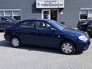 Toyota Corolla - 1.4 VVT-i Sedan Linea Terra