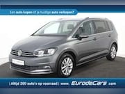 Volkswagen Touran - 1.0 TSI Highline *1ste Eigenaar*Leer*Trekhaak*PDC