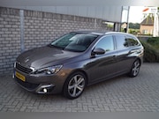 Peugeot 308 - 1.2 PureTech Blue Lease Premium Sportst Stoelverw Navi Camer