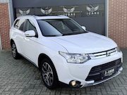 Mitsubishi Outlander - 2.0 Instyle 4WD 7 pers. NAVI SCHUIFDAK TREKHAAK
