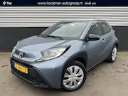 Toyota Aygo X - 1.0 VVT-i MT Play Navigatie Apple CarPlay/Android Auto, acht