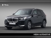 BMW iX1 - eDrive20 67 kWh | Driving Assistant Professional | Glazen pa