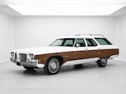 Oldsmobile Custom Cruiser - Met de wereld beroemde 455 Rocket en Clamshell, Uniek