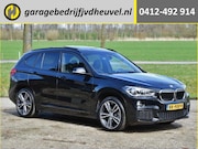 BMW X1 - 18d sDrive High Executive / head-up display / panoramadak /