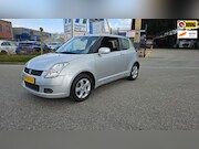 Suzuki Swift - 1.3 Exclusive