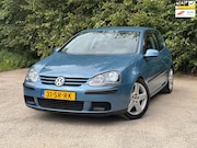 Volkswagen Golf - 1.6 Trendline Business | Cruise + Clima + Nwe APK Nu € 2.475