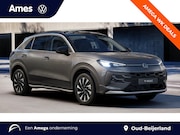 Volkswagen T-Roc - 1.5 eTSI 116pk DSG Life First Edition | Stoel en stuurverwar