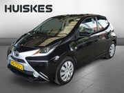 Toyota Aygo - 1.0 VVT-i x-play | Airco | Cruise Control | Achteruitrijcame