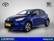 Toyota Yaris - 1.5 Hybrid 115 Dynamic + Comfort pack | BTW Voertuig | Stoel