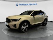 Volvo XC40 - XC 40 Plus, B4 Mild-Hybrid, Benzin, Dark