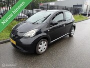 Toyota Aygo - 1.0-12V +