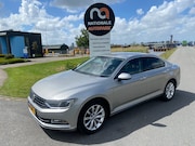Volkswagen Passat - 2015 * 1.4 TSI ACT Highline * LED * LMV * ELEC. RAMEN * CLIM