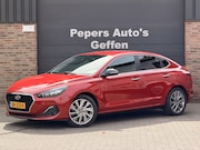 Hyundai i30 - Fastback 1.4 T-GDI Premium 141PK Navi Cruise Carplay PDC Cam
