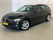 BMW 3-serie - Touring 316d Sport / Navi / Clima / Bluetooth