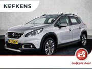 Peugeot 2008 - 1.2 110pk Allure | Trekhaak | Glazendak | Navigatie | Climat