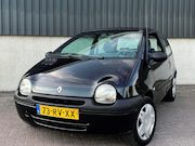 Renault Twingo - 1.2 Expression Airco | Apk 10-2027 | Nieuwe koppeling |