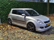 Suzuki Swift - 1.5 Exclusive