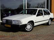 Volvo 940 - 2.3i GL Royal Class