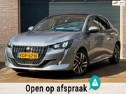 Peugeot 208 - Allure Pack 100pk | Panoramadak | ACC | 3D dashboard | Stoel