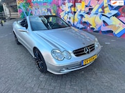Mercedes-Benz CLK-Klasse - 200 K. Avantgarde geheel onderhouden auto rijd geheel als ni