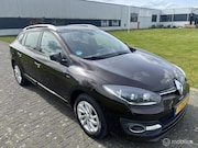 Renault Mégane - 1.2 TCe Limited / Navi / Cruise / Trekhaak / APK / Airco / N