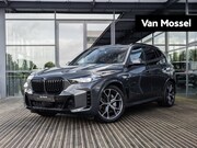 BMW X5 - xDrive50e | DRAVITGRAU | ACHTERAS BESTURING | PANORAMADAK |