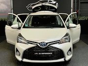 Toyota Yaris - 1.5 Hybrid Dynamic Bi-Tone Cruise , Stoel verw, Navigatie &