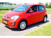 Volkswagen Up! - 1.0 Camera PDC Cruise Control Lane assist